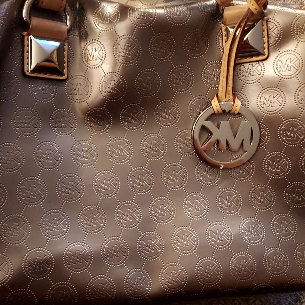 Michael Kors Pewter Metallic Grayson Boston Speedy Bag     13.5  X 10 x 9